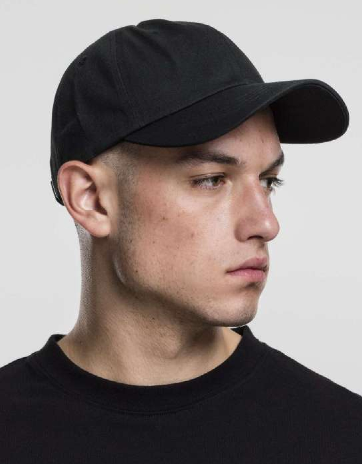 Dad cap black model